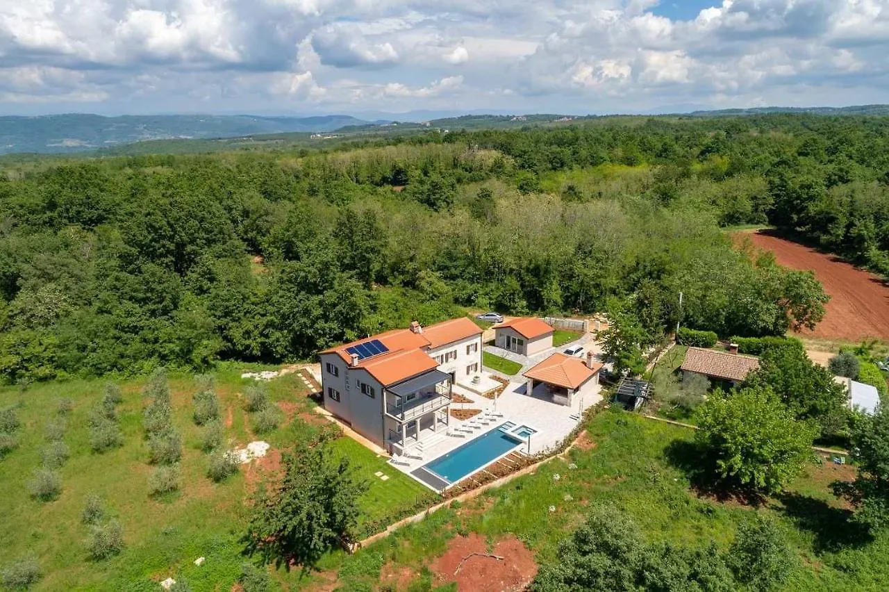 Сasa de vacaciones Villa Denis Kaštelir